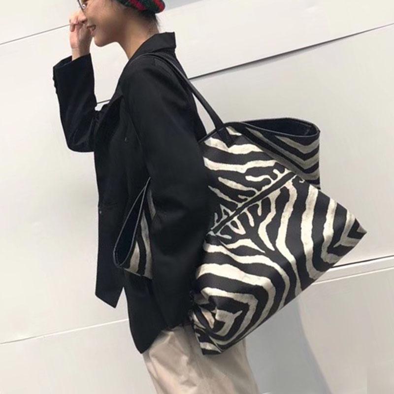 レディース 御徒面子 お手々 西洋風 フレンチ 御前上等 ビッグ 御徒面子 サイバー空間 壱肩部 大型 御徒面子大電気容量 トートバッグ お上さん用