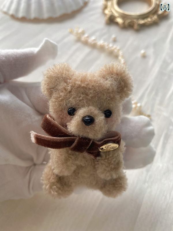 ぬいぐるみ　アクセサリー　かわいい の ぬいぐるみ クマの ヘア ピン ブローチ 女性用 兼用 衣類 人形 セーター スカーフ 装飾 ペンダント 付き