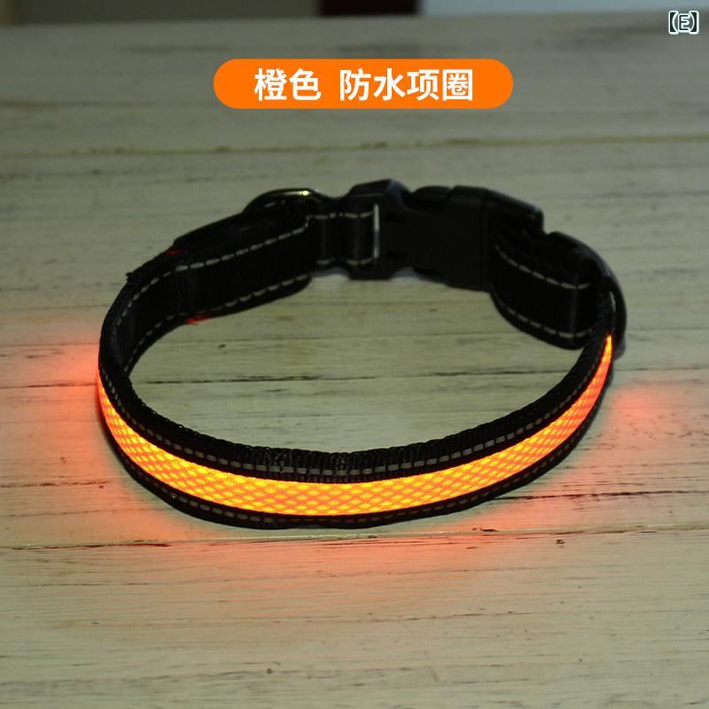 わんちゃん　首輪　ライト 犬用 発光 首輪 防水 充電 式 ペット用 迷子 防止 小型 散歩用 ライト 調節可能