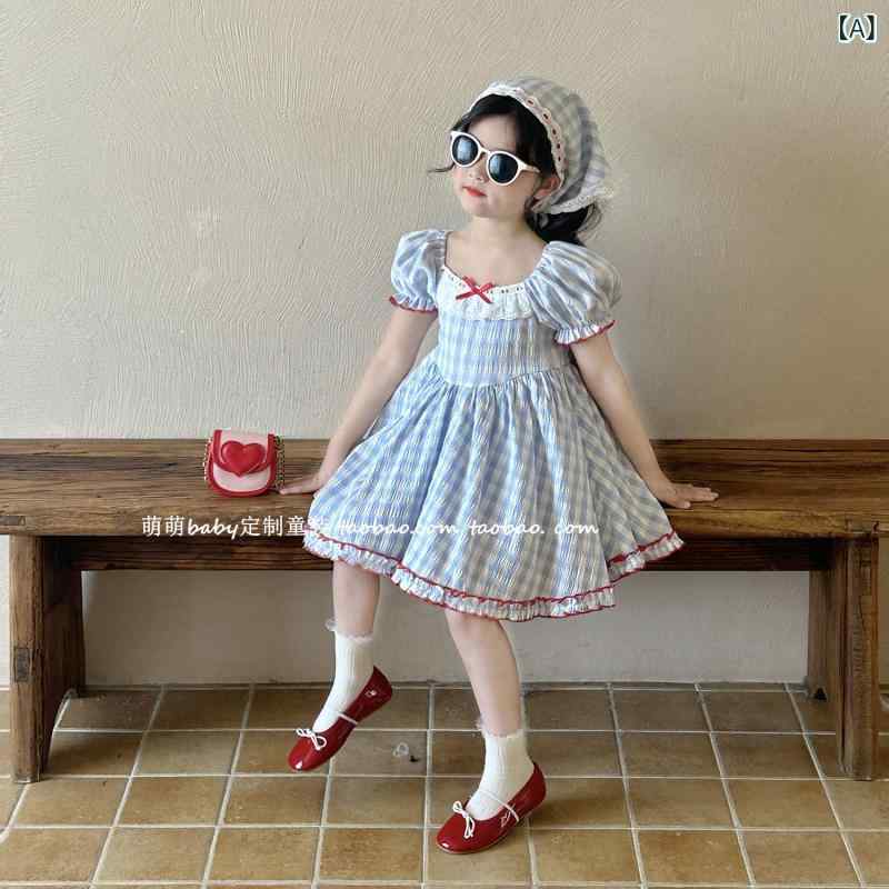 子供服　カジュアル　かわいい 女の子用 フレンチスクエア ネックの スイート チェック 柄 ドレス 2025夏の 田園 風 プリンセス