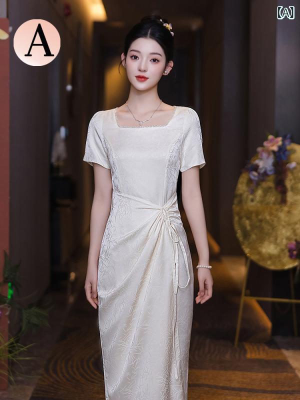 チャイナ ドレス スカート 新しい 中国の 花嫁 介 添 人 ドレス 女性 2025 新しい 夏の シャンパン ドレスは 通常、小さな チャイナ ドレスの 婚約 ドレスを 着る ことが できます