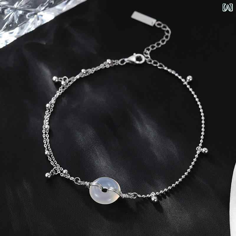 アンクレット レディース 軽量で 豪華な 新しい 中国 風の 平和 バックル アンクレット チェーン 𫔀 S 925 シルバー 女性用 ホワイト カルセドニー 2025 新しい ニッチ アンクレット 足 飾り
