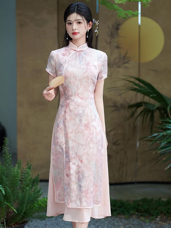 アオザイ ドレス ピンクの アオザイ チャイナ ドレス、 新しい 中国 風、 改良 された エレガントな 女の子、 2025年の新 スタイル、 年齢を 感じさせない 若々しい スタイル、 毎日