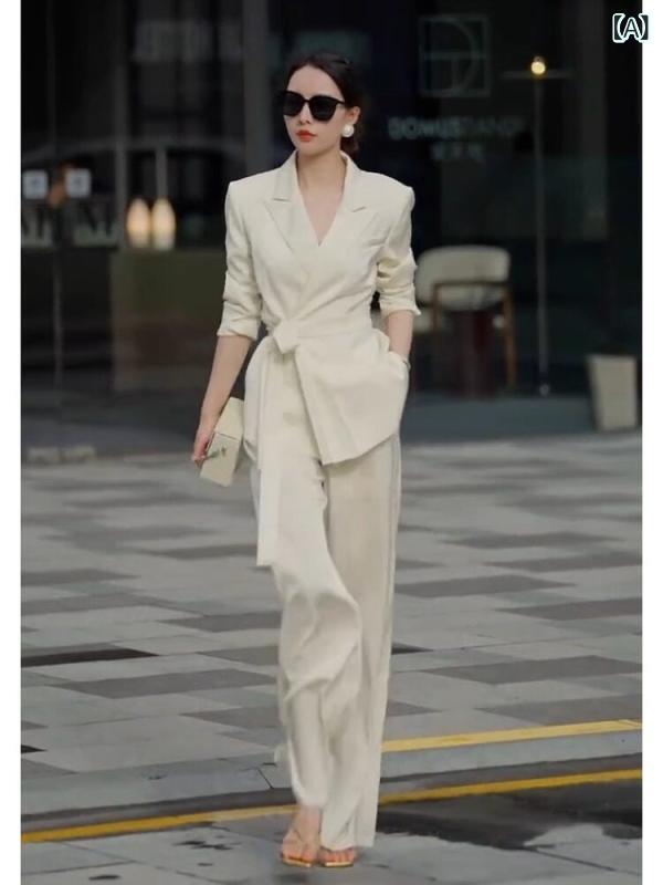 女性用カジュアルスーツ 強い オーラの 婦人服 職場 軽い 成熟 した 高級 服の 白い スーツ レデイース 春秋 組み合わせの 完全な セット｜SEIYUショップ
