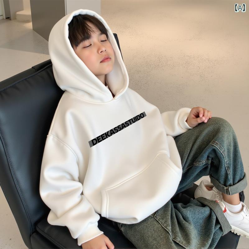 男の子用フード付きスウェット 男の子用の 白い フード 付き スウェットシャツ、 2025年の新 スタイル、 人気の 秋 冬 スタイル、 裏 起 毛で 厚手の コート、 女の子と 子供向けの おしゃれな トップス。