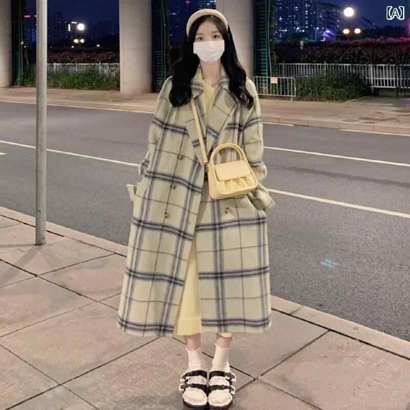 照合のしるし柄羊毛厚地の外套 韓国 風の レディース 照合のしるし 柄 羊毛 厚地の外套、 2024年 秋 冬、 つけ加える 大きさ、 小っちゃいな 成人女性に 適し、 ヘップバーン 表現スタイルの 朦々たる 羊毛 厚地の外套。