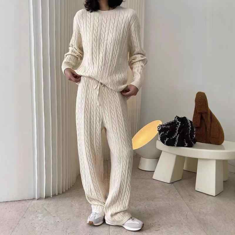 セットアップ レディース ニット ワイドパンツ 2点セット 秋冬 長袖 プルオーバー 体型カバー ゆったり 部屋着 リラックス カジュアル 無地 シンプル おしゃれ 大人 暖かい 防寒