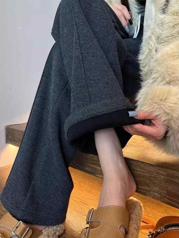 パンツ レディース 秋冬 グレー ワイドレッグ ハイウエスト 厚手 ヘリンボーン柄 ストレート スーツパンツ ウール混 カジュアル 落ち感 暖か 普段使い 細身シルエット 4,658円