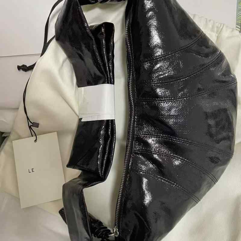 リネン製作 くくり目付き添い人 牛角型 ハンドバック クロワッサン型 鞄 ぎょうざ型 ショルダーバッグ 曲がったがけ 脇下御徒面子 普段使い走り 軽さ 流行り物  百搭
