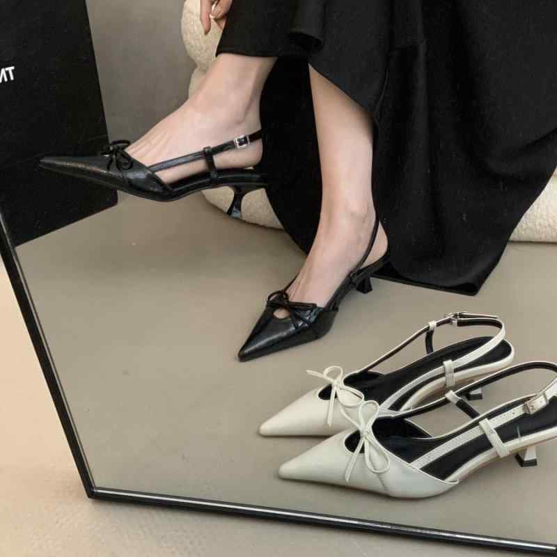 サンダル レディース 春夏 フレンチスタイル ローヒール ポインテッドトゥ 蝶結び クローズドトゥ カットアウト フェミニン 軽量 伸縮性 普段使い デイリー