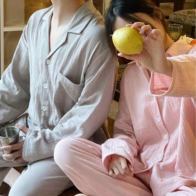お部屋お召しもの ありの実 綿織物 ダブルガーゼ 縮緬 長袖 長ズボン 上下仕掛ける 薄墨色 純色 分かりやすい 好いたらしい 透人となり 手当たり好いたらしい 親肌 ゆったり 大きめ大きさ お部屋着 伸び伸びする 介護ホームお召しもの 当たること冷感 吸湿速乾 御前上等感 軽さ 伸縮性 体型押しかぶせる