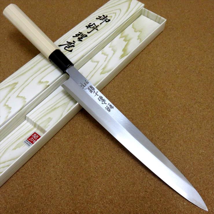 関の刃物 柳刃包丁 24cm 240mm 正広作別撰 ハガネ 黄紙 白木柄 職人用 刺身を一方向に引き切る 刃渡りが長めの片刃包丁 右利き用 日本製  再再販