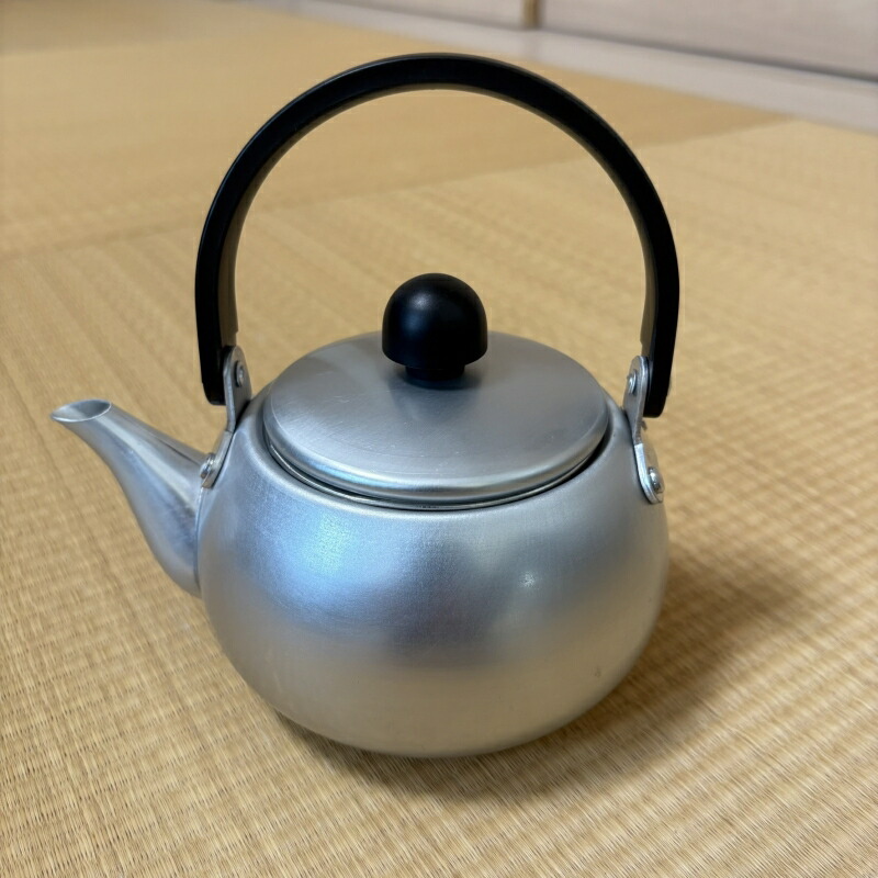 楽天市場】アカオ 昔ながらの 槌目急須 13号 アカオアルミ AKAO