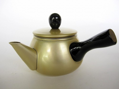 楽天市場】昔懐かしの アルミ急須 ドリーム急須 0.6L ツル付 ゴールド