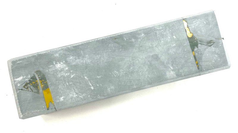 天然砥石<br>水滴青天然砥石 3000目<br>サイズ 250×70×70mm<br>産地 四川<br>片面研磨<br>【10018263】