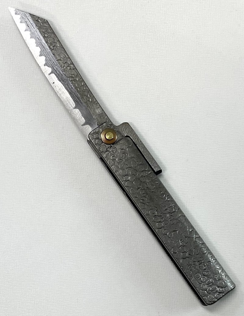 楽天市場】富田修作 『極軟鉄鍛造 肥後小刀 乱刃』 鎚目鞘 桐箱入り