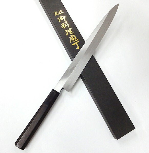 三本杉\u003cBR\u003e柳刃ごはん炊き 正夫ごはん炊き 片刃\u003cBR\u003e新規まき直し本焼\u003cBR\u003e紫檀八角茴香柄 呉牛口\u003cBR\u003e300粍\u003cBR\u003e【17-10016505】