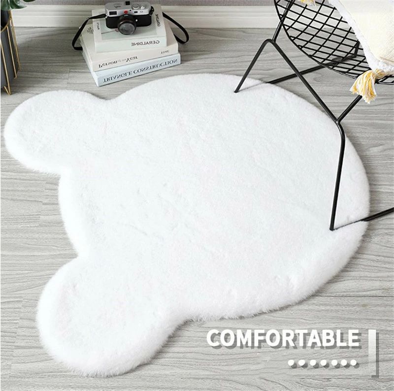 【最安挑戦！57%OFF＆45335円→22667円!】クマの頭の形ラグ直径180cm 洗える カーペット 北欧 おしゃれ カーペット かわいい ラグ シャギーラグ ホワイト 白 黒 円型 洗濯 サークル 滑り止め ラグマット 絨毯 じゅうたん くま形