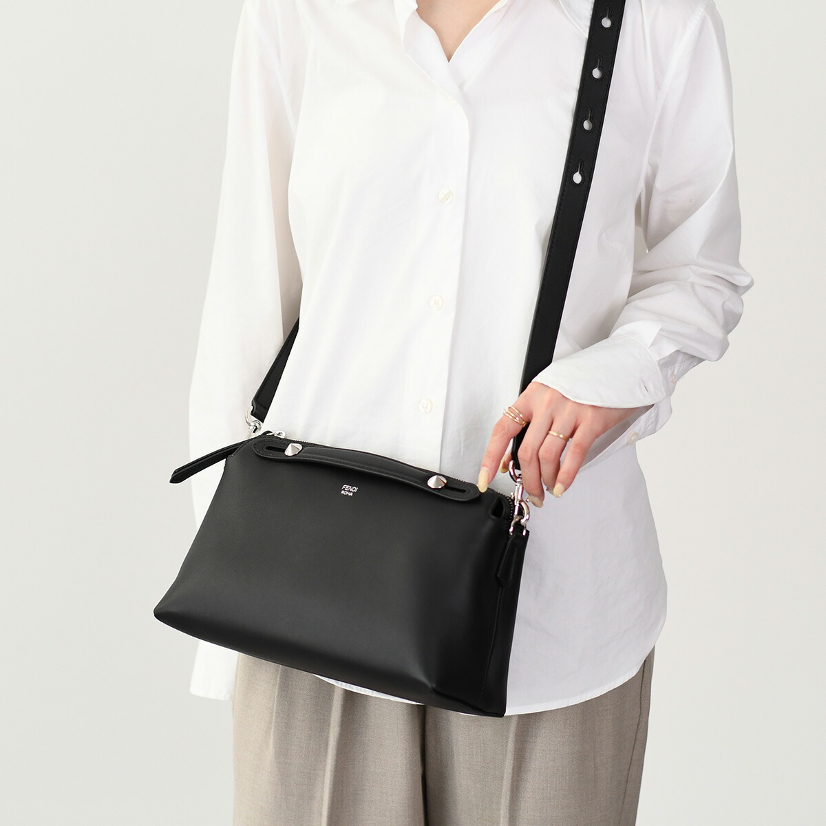 FENDI フェンディ バッグ BY THE WAY ロゴ 8BL146 1D5 ボストンバッグ 2WAY ブラック グレージュ レディース ギフト