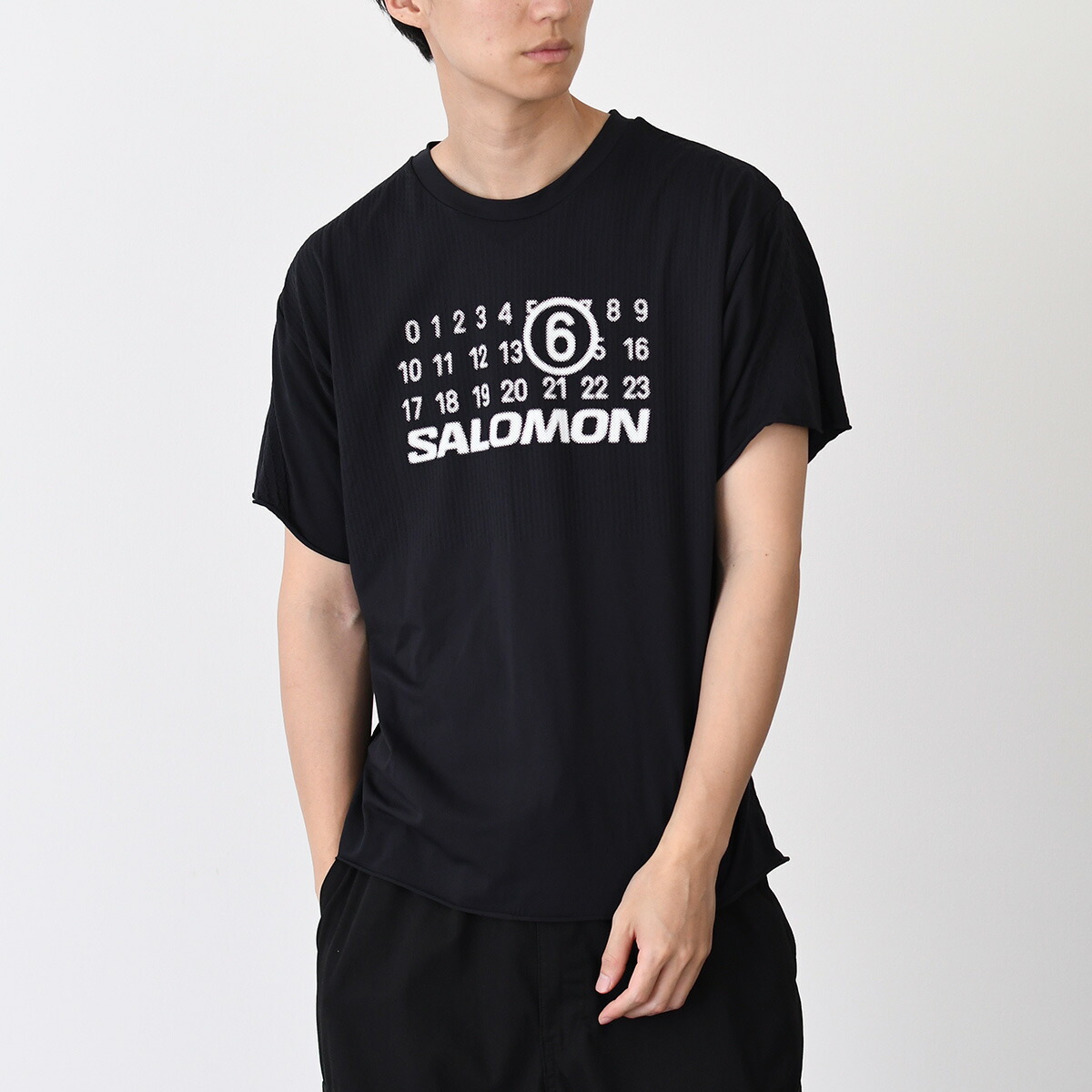 Y411 Maison Margiela MM6 半袖Tシャツ 黒 ユニセックス T-SHIRT | MM6 Maison Margiela(エムエムシックス メゾン