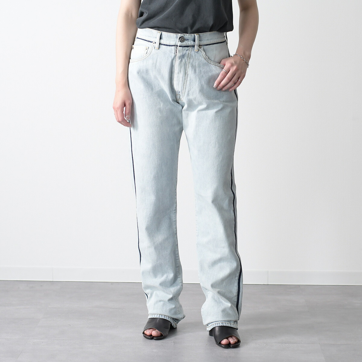 MAISON MARGIELA メゾン マルジェラ ジーンズ デニム ボトムス メモリーオブジーンズ S51LA0173S30870 レディース ライトブルー ストレートデニム ステッチ コットン 人