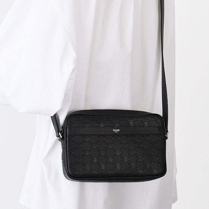 確実正規品　celine セリーヌ　メッセンジャーバッグ すぐ届く CELINE ミディアム トレッキング メッセンジャーバッグ