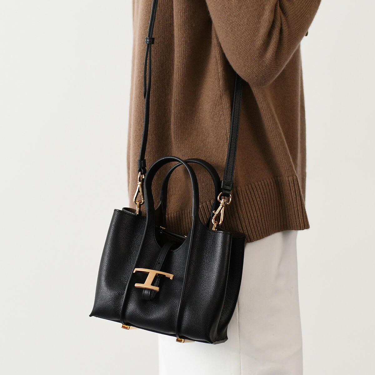 TOD'S トッズ バッグ ハンドバッグ ショルダーバッグ T タイムレス レザー ショッピング マイクロ XBWTSBA0000Q8E レディース ブラック カーフレザー