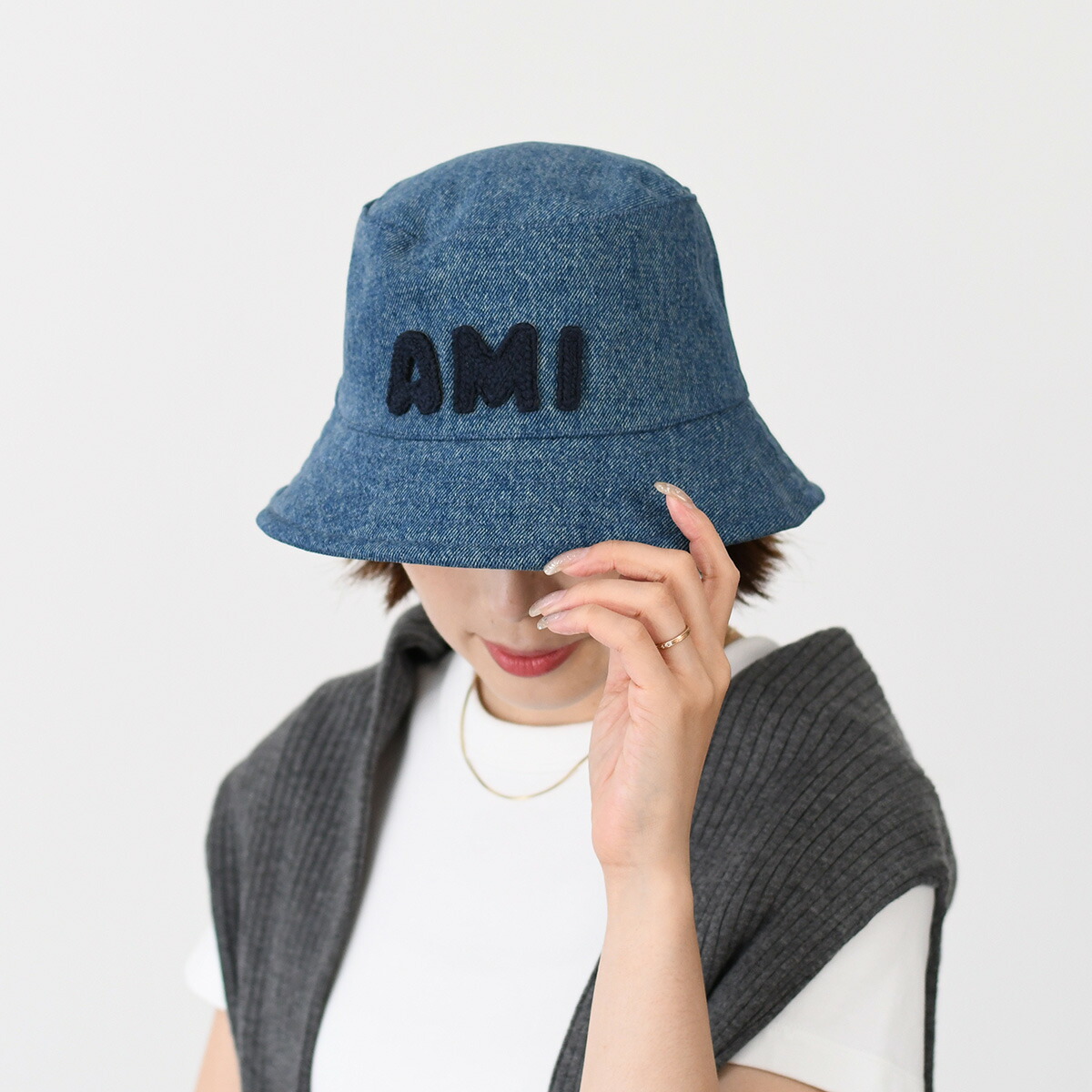 AMI Paris バケットハット デニム AMI Paris バケットハット デニム AMI Paris Ami De Coeur バケット
