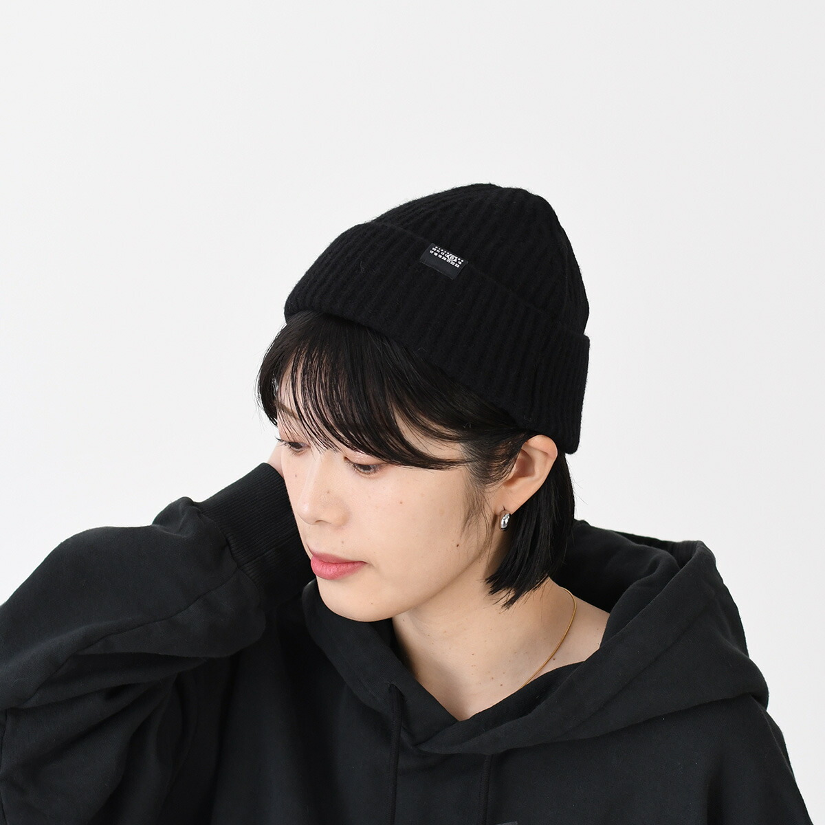 楽天市場】MM6 エムエムシックス メゾンマルジェラ ニット帽 S62TB0001