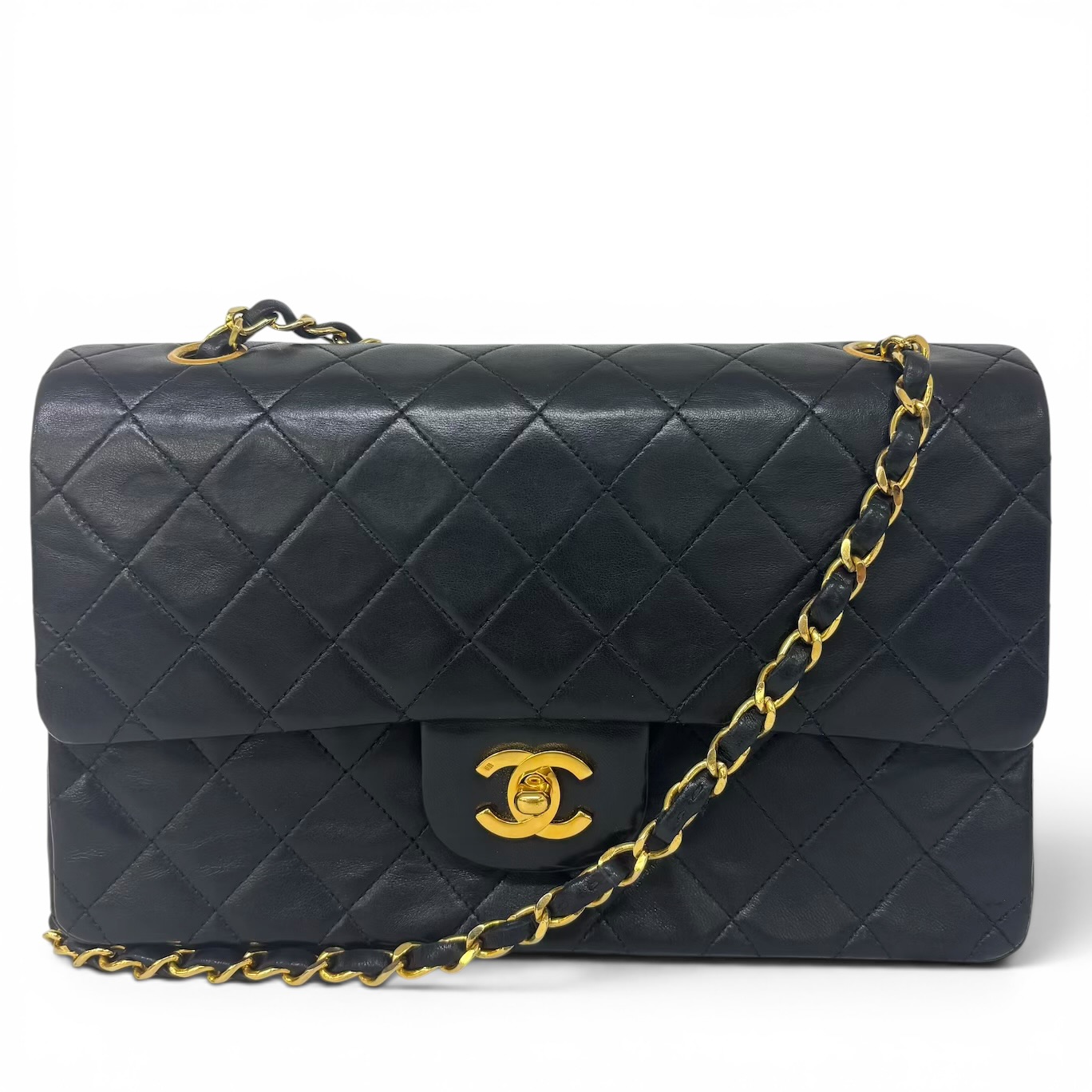 シャネル マトラッセ 25 W下げ翼 チェーン店ショルダーバッグ 子ヒツジ素はだ 黒いこと ゴールド金具 CHANEL