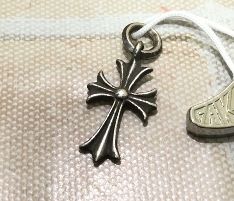 楽天市場】クロムハーツ/CHROME HEARTS タイニー ファット CHクロス