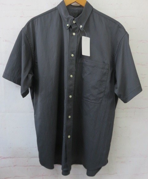 【中古】DAIWA PIER39 ﾀﾞｲﾜﾋﾟｱ39 半袖襟ｼｬﾂ Tech BD S/S BE-83022 ｸﾞﾚｰ M 991898709 カジュアルシャツ-メンズファッション-トップス