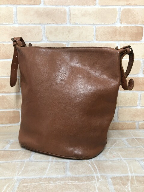 【中古】 IL BISONTE イルビゾンテ 井戸釣瓶型ショルダーバッグ 赤銅色系  111448409