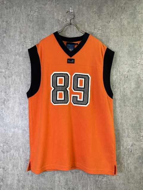 【中古】KARL KANI ｶｰﾙｶﾅｲ ﾀﾝｸﾄｯﾌﾟ ﾅﾝﾊﾞｰ ﾛｺﾞﾒｯｼｭ ｵﾚﾝｼﾞ L 33965452
