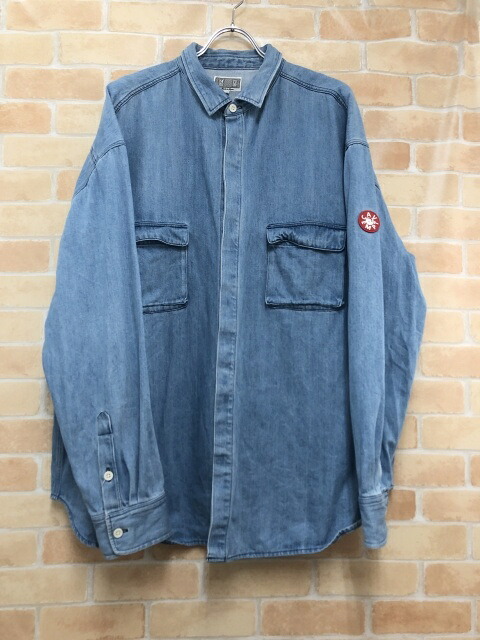 【中古】 C.E シーイー BLEACHED DENIM BIG SHIRT CES26SH02 ブルー系 XL 111453956｜セレクト古着レプトン　店 9,163円