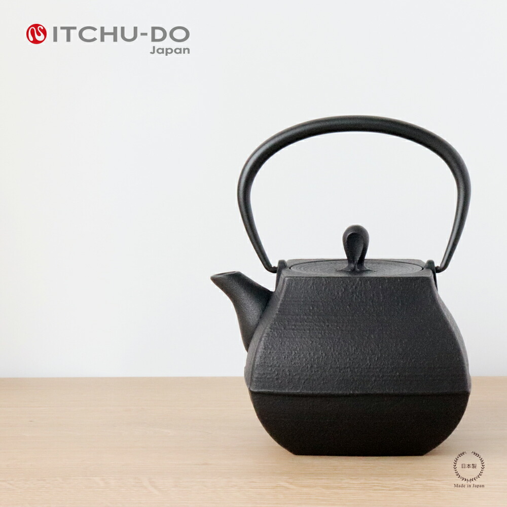 楽天市場】空間鋳造 岩清水久生 鉄瓶 Egg 大 ( PureBlack )【 送料無料
