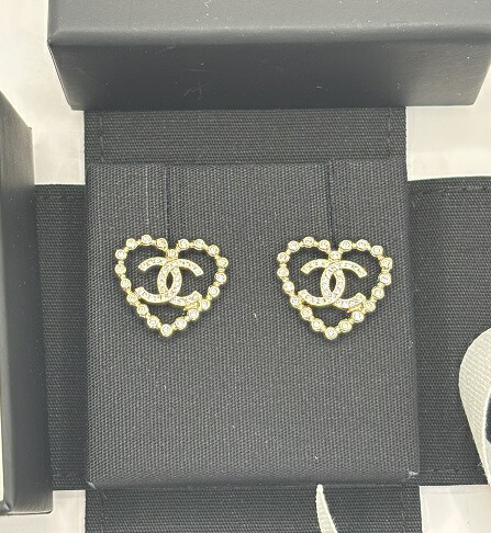 新品 超新作２０２５年春夏　直営店リボン正規品 ギフト対応CHANEL シャネル SELECTHOUSE セレクトハウス ハートピアス 104,895円