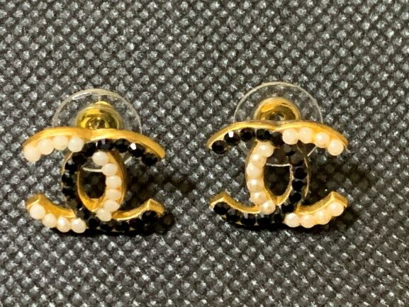 【LOUIS VUITTON】ピアス・シャンデリア 国内直営店買付 楽天市場】直営店リボン正規品 ギフト対応ルイヴィトンお