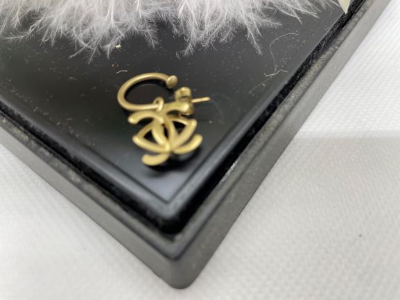 楽天市場】【中古】ぶら下がりが素敵シャネル☆CHANEL☆チェーン