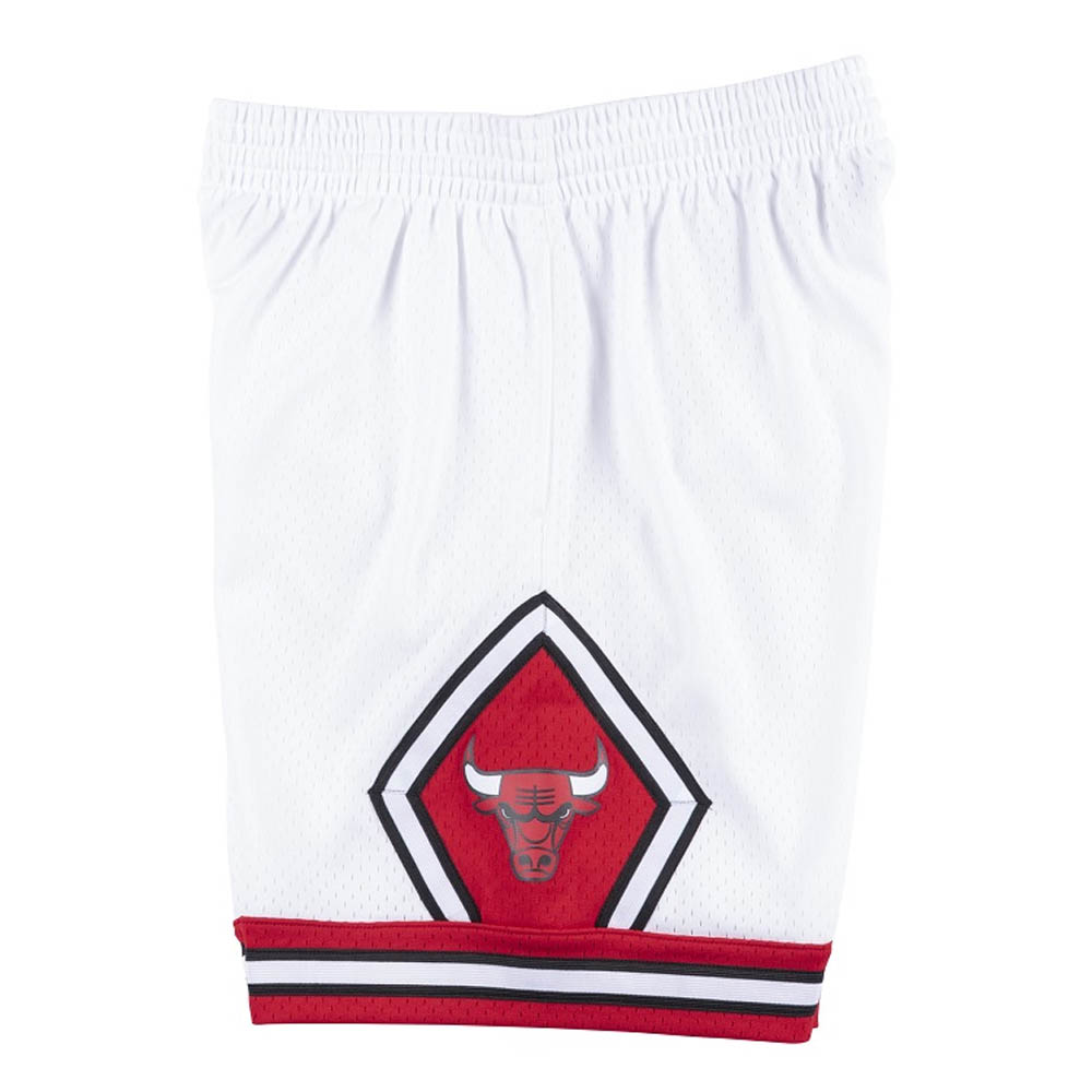 bulls white shorts