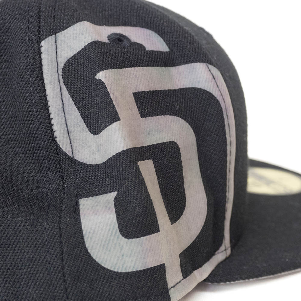 ダルビッシュ有 所属 パドレス キャップ Era ニューエラ New Era ブラック パドレス メンズ帽子 59fifty Fitted Hat 帽子 Mlb 映画エンタメショップ Selectionニューエラ サイドプリントブラックキャップ