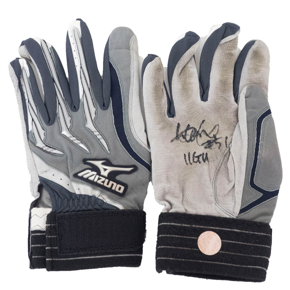 MLB イチロー マリナーズ 直筆サイン バッティンググローブ 実使用 Autographed 2011 Game Used Batting  Gloves デッドストック お得クーポン発行中