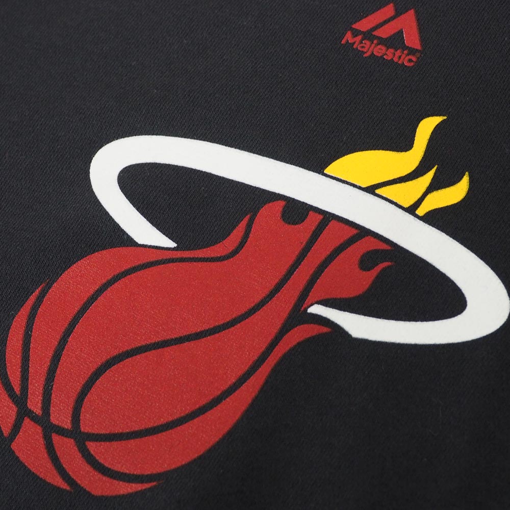 Nba メジャーリーグ ヒート バスケット プライマリーロゴ Nbaジャージ パーカー トレーナー マジェスティック Majestic ブラック Mlb Nbaグッズショップ Selection 対応 現地ファンにも愛される定番ロゴパーカー Nba メジャーリーグ ヒート バスケット プライマリーロゴ Nbaジャージ パーカー トレーナー マジェスティック Majestic ブラック Mlb Nbaグッズショップ Selection 対応 現地ファンにも愛される定番ロゴパーカー