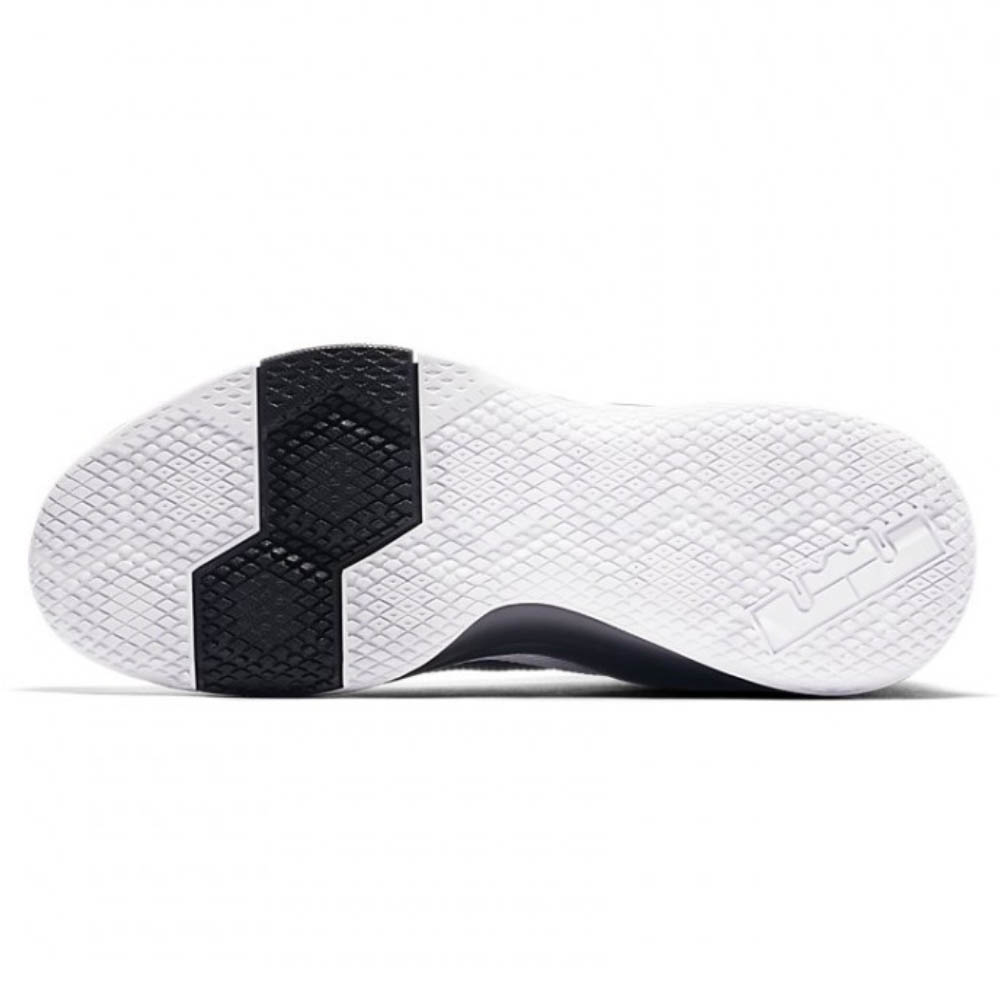 nike LeBron James Outdoor slippers Nederland