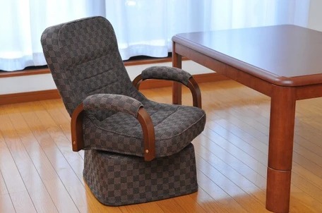（納期1週間前後出荷）肘掛け付き回転チェア　（TAN-102）【送料無料】 （椅子、イス、リラックスチェア、パーソナルチェアー）