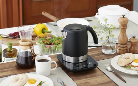 【アイリスオーヤマ】デザインケトル 温度調節付 　IKE-D1000T-B　ブラック（509768） 【送料無料】 （電気ケトル、電気ポット、湯沸し、調理器具、キッチン用品）