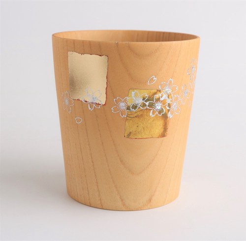 （納期10日程度）≪5個セット≫金が際立つ鮮やかなカップ【gold and silver lacquer】wooden/蒔絵カップ金色と桜　ナチュラル系（WK12-konjiki） 【送料無料】 （キッチン、食器、カップ、湯呑み）