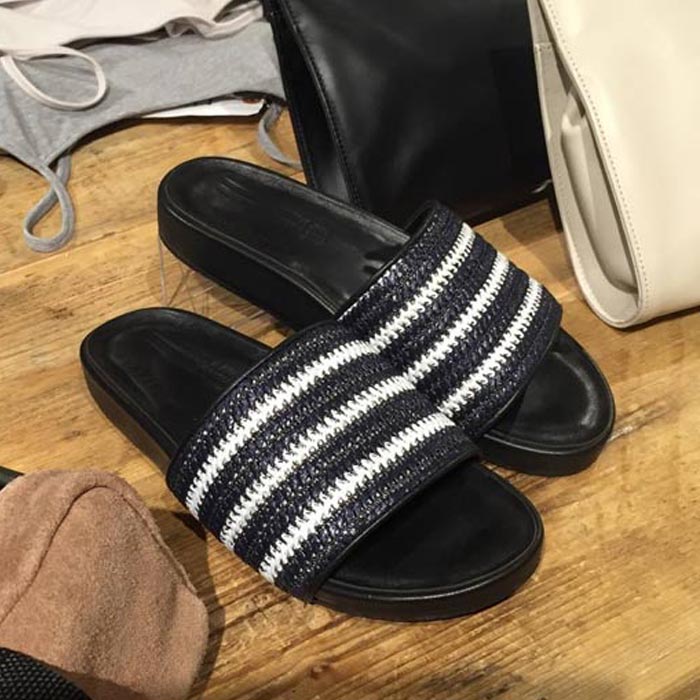 (SALE40%OFF) TODAYFUL トゥデイフル Border Flat Sandals シャワーサンダル 11611023 セール｜セレクト雑貨ムー