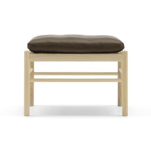 Ow149f スツール オットマン オーク オイルフィニッシュ Sif91 Carl Hansen Son カールハンセン サン 送料無料 Andapt Com