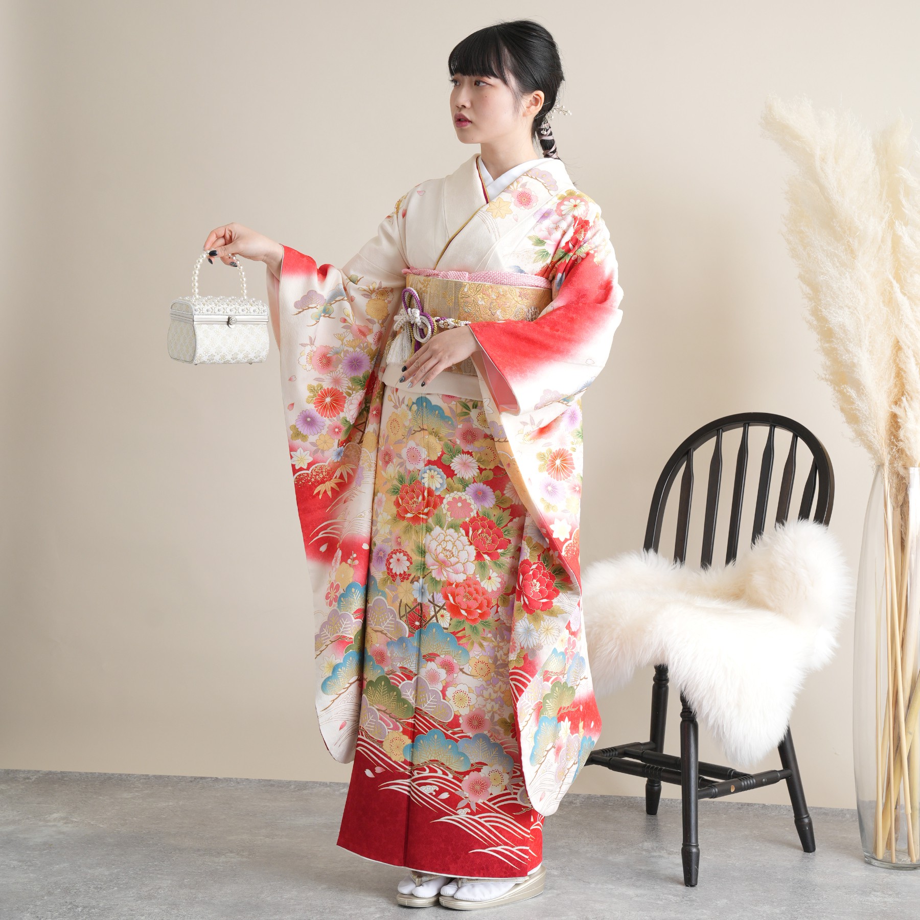 【レンタル】 往復送料無料 振袖 21点セット フルセット 女性 フリー（身長約164cm-174cm） アイボリー系 花 菊 藤 波 桜 さくら 松 牡丹 女性 古典柄 定番 ピンク 黄 緑 水色 白 きなり 赤 紫 大学生 フォーマル 成人式 結婚式 クラシック｜ニコアンティーク